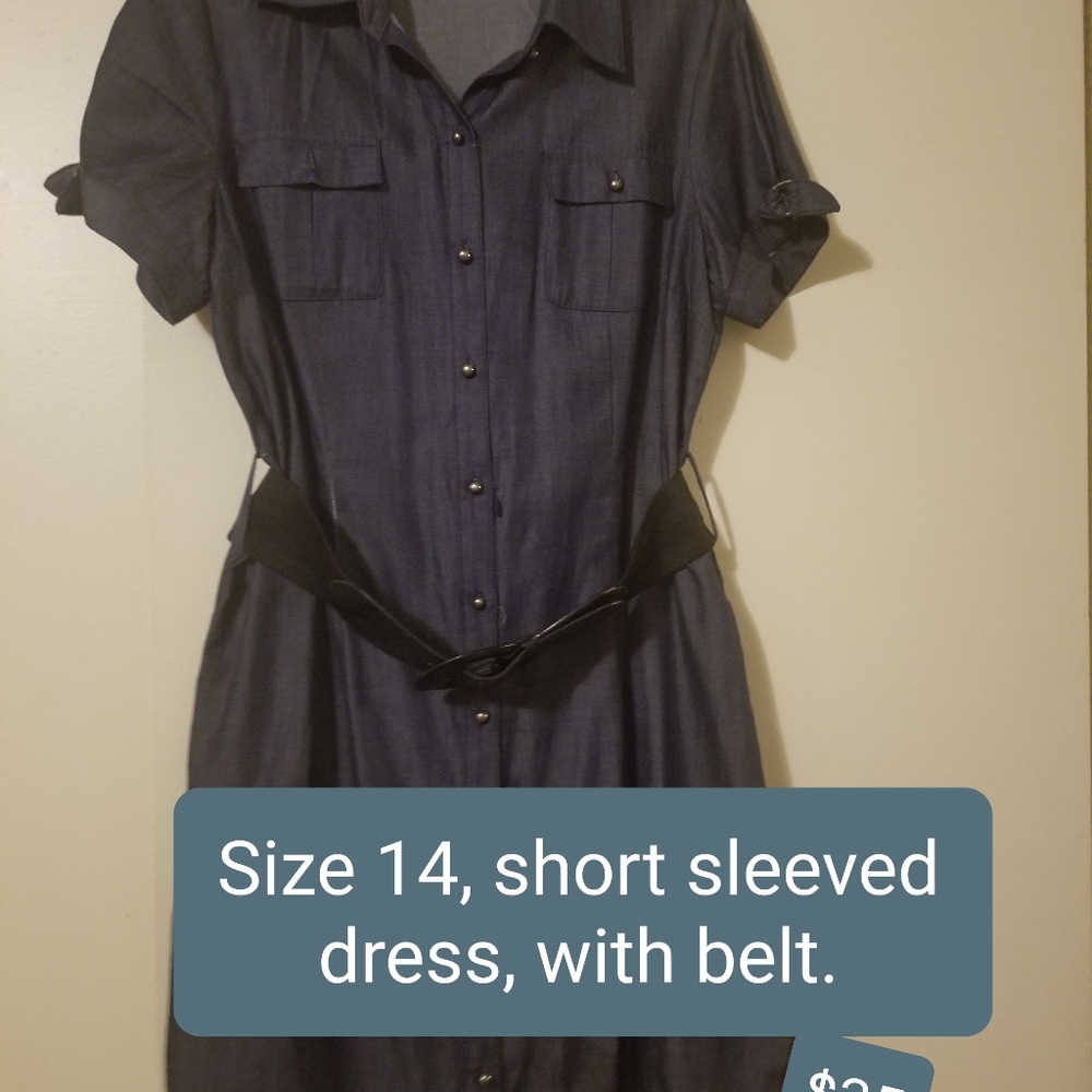 Clothes - Picture 7 of 9